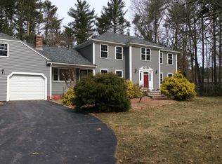 9 Gerrish Rd, Rochester, MA 02770