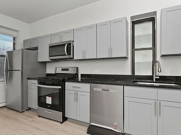 2nd image of 4520-26 S Vincennes Ave #1
