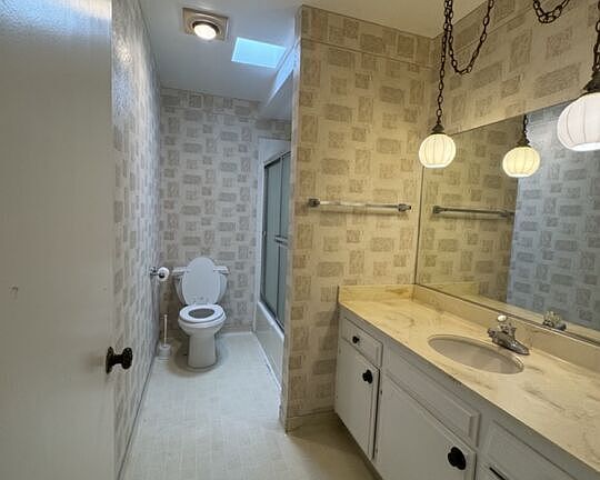 3rd image of 11260 Overland Ave APT 2D