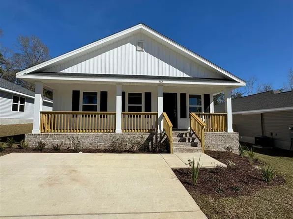 942 Brimwood Cir #42A, Cantonment, FL 32533