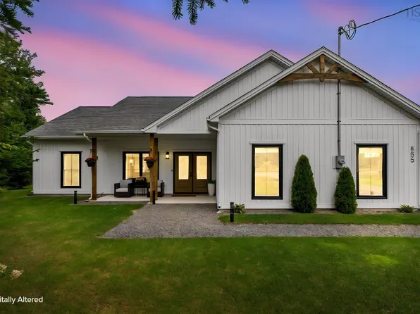 855 Gray Rd, Colchester, NS B0M 1G0