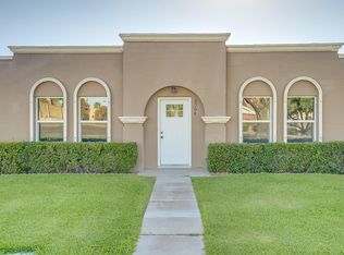 2704 N 60th St, Scottsdale, AZ 85257