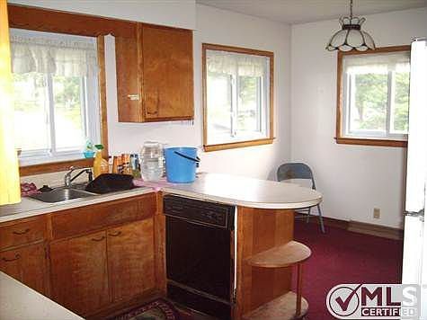 4th image of 525 Briarcliff Ct