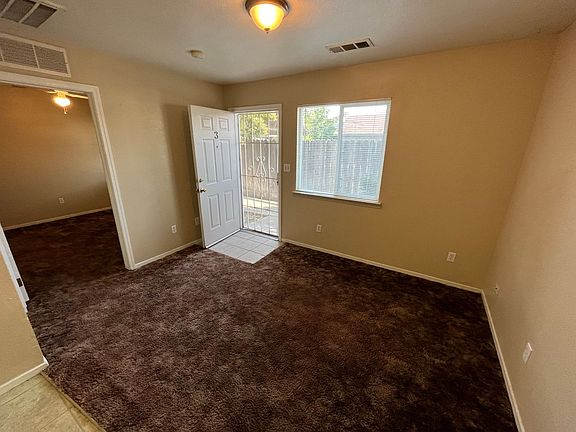 3rd image of 198 S B St #3