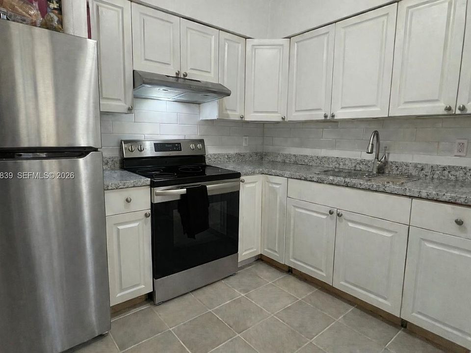 1st image of 212 NE 41st St #212