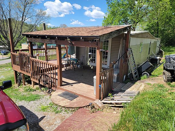 5th image of 25 Spencer Rd
