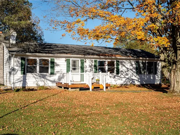 385 Fairview Cir, West Winfield, NY 13491