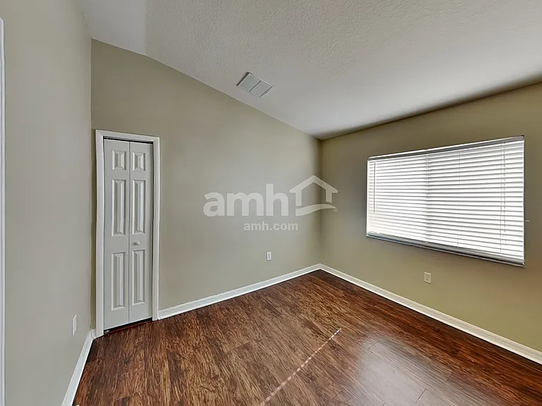 30907 Midtown Ct — Photo 16
