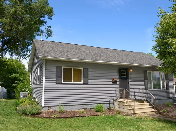771 Adams St, Ottawa, IL 61350