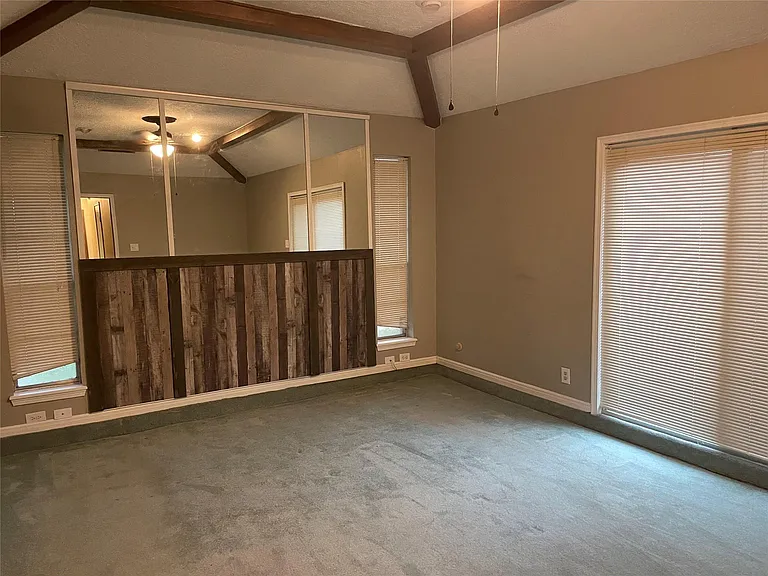 7510 Renmark Ln — Photo 13
