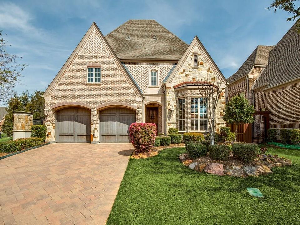 1st image of 611 Brookstone Dr