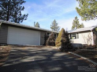 20974 W View Dr, Bend, OR 97702