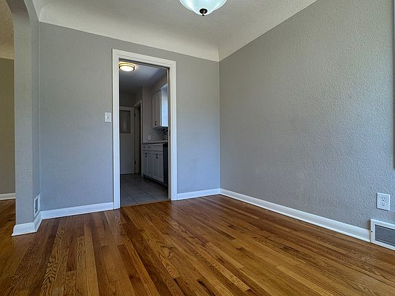 5th image of 5401 SE Tolman St