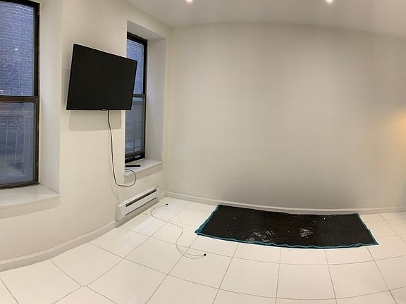 2nd image of 4 Manhattan Ave APT 1C