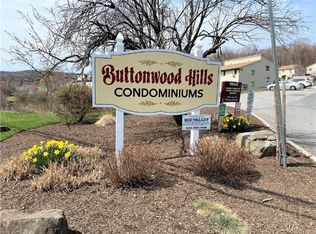 209 Concord Ln, Middletown, NY 10940