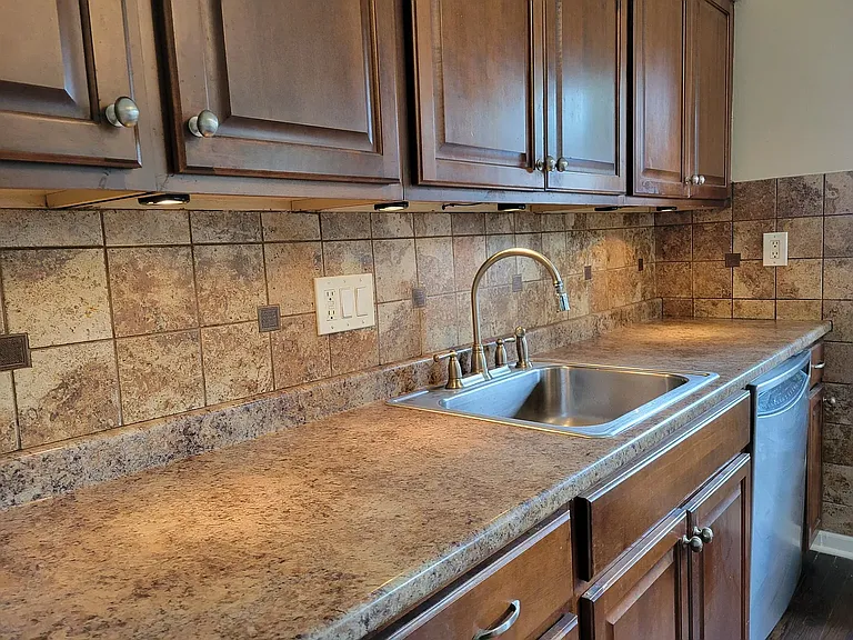 26265 W Six Mile Rd — Photo 4