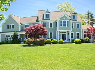 32 Garrison Dr, Scituate, MA 02066