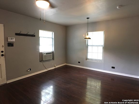 4th image of 1607 El Monte Blvd