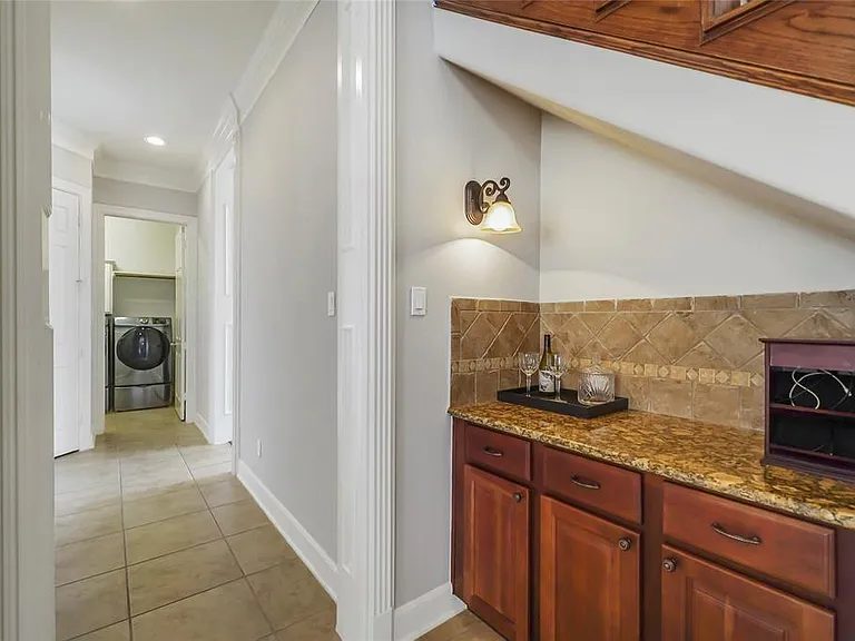 11 Vieux Carre Ct — Photo 8