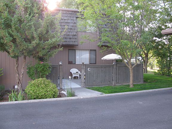 Apartment has Private Patio