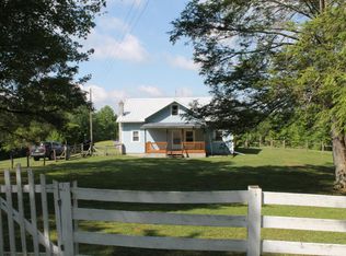 504 Dequasie Rd, Meadow Bridge, WV 25976