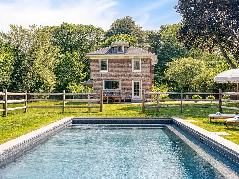 3200 Peconic Ln — Photo 36