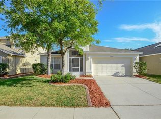 8304 Carriage Pointe Dr, Gibsonton, FL 33534