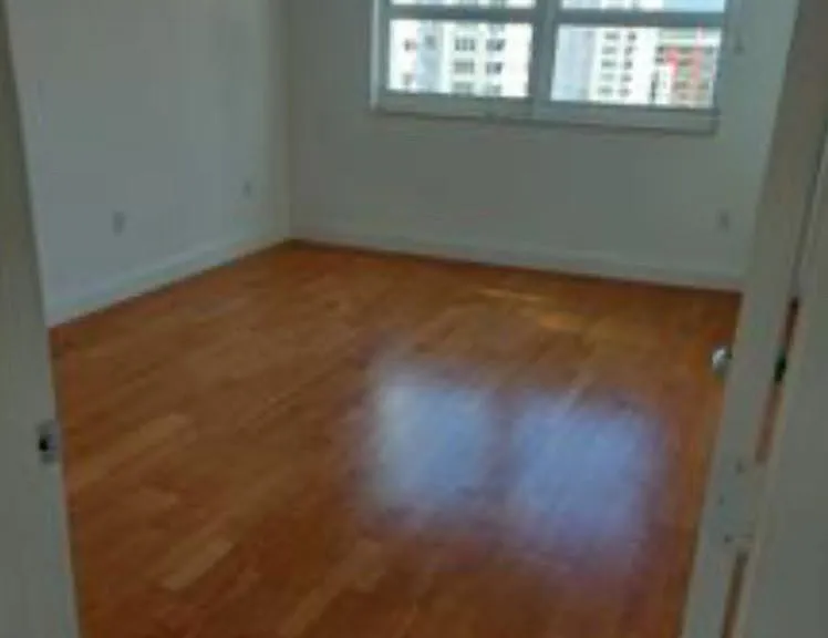 350 SE 2nd St #1260 — Photo 4