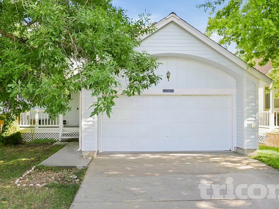21737 Saddlebrook Dr