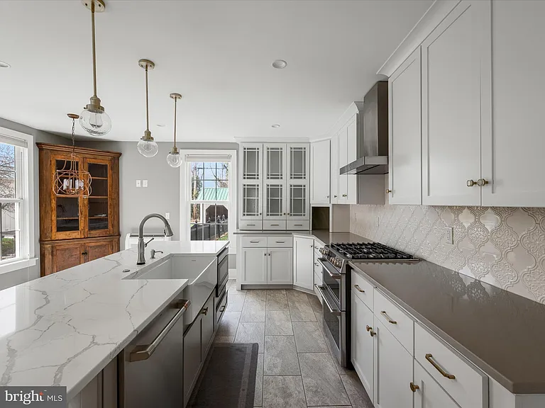 7919 Church St — Photo 12