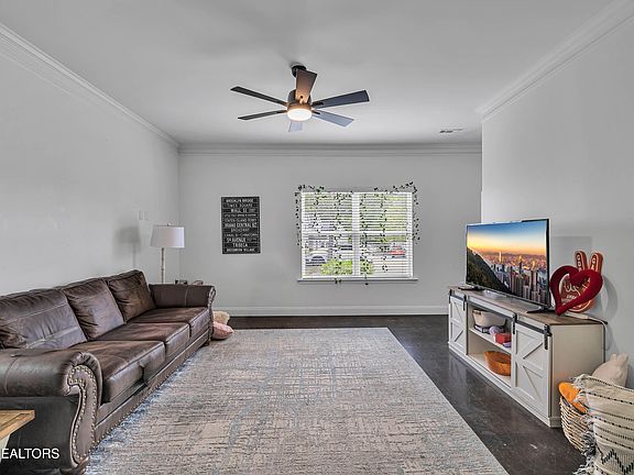 5th image of 1334 Apple Blossom Way
