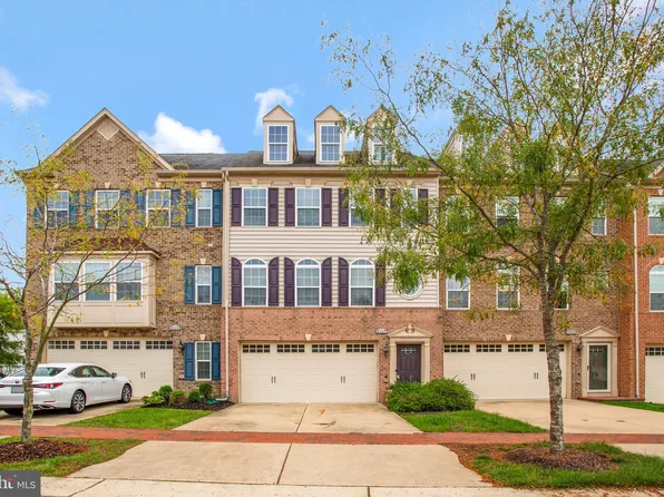 3117 Presidential Golf Dr, Upper Marlboro, MD 20774