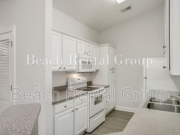 5th image of 1113 Peace Pipe Pl Unit 204