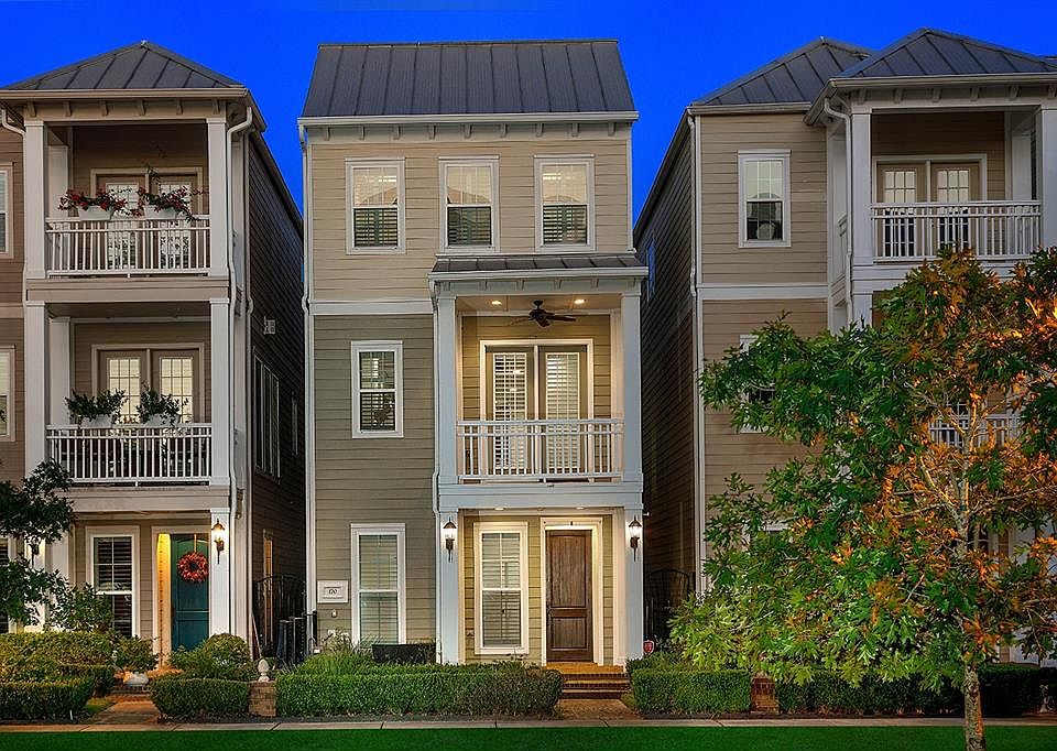 1st image of 170 W Breezy Way