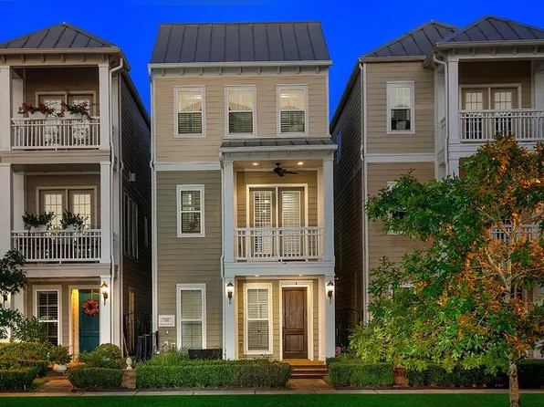 170 W Breezy Way, The Woodlands, TX 77380