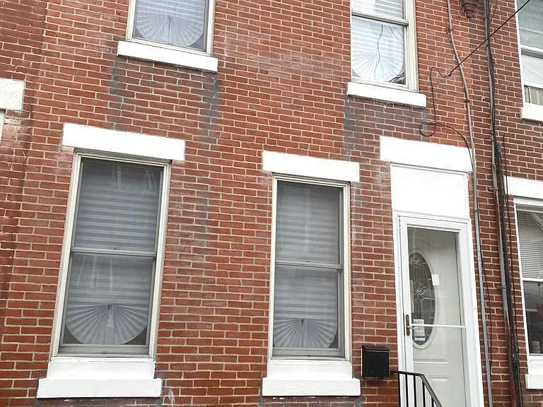 355 Tree St — Photo 30