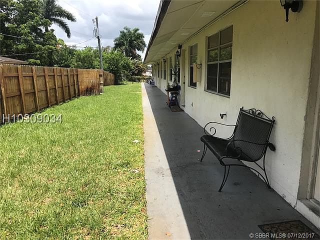 1st image of 4601 SW 32nd Ave APT C