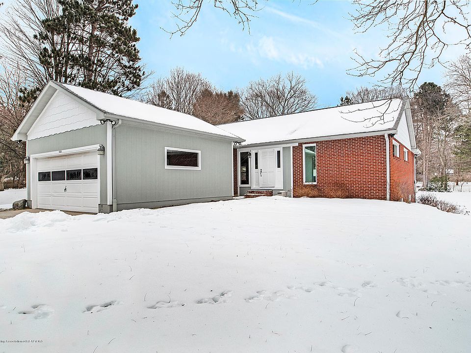 1st image of 4520 Chippewa Dr