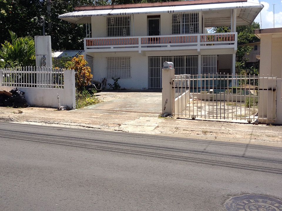 2nd image of 110 Trinitaria Calle Urb Corchado