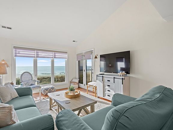 4th image of 805 S Ocean Blvd. #C-3