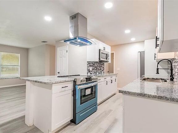 5th image of 4718 20th Ave S