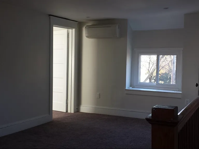 1515 Chelsea Ave — Photo 12