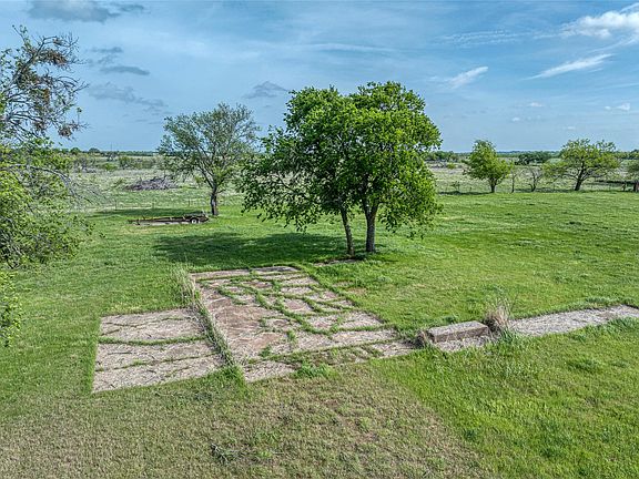 4th image of Gibbons Rd