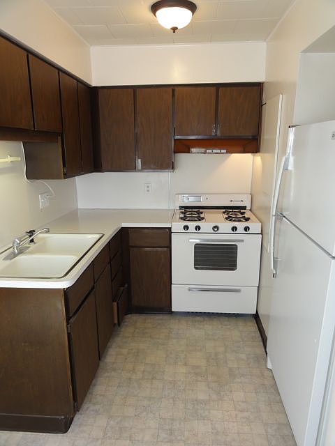 Kitchen tall photo