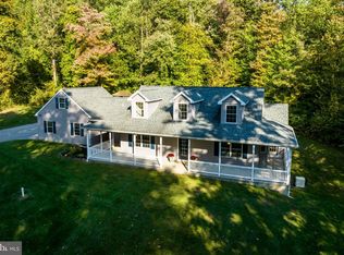 2492 Hill Camp Rd, Pottstown, PA 19465