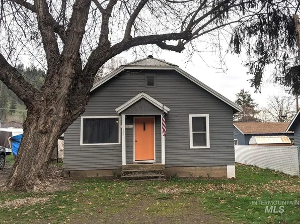220 N F St, Orofino, ID 83544