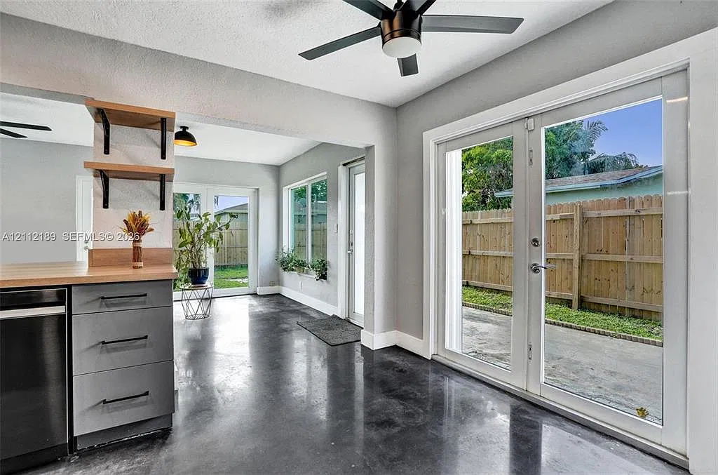2 bed, 6693 sqft, $2,850 — Photo 4