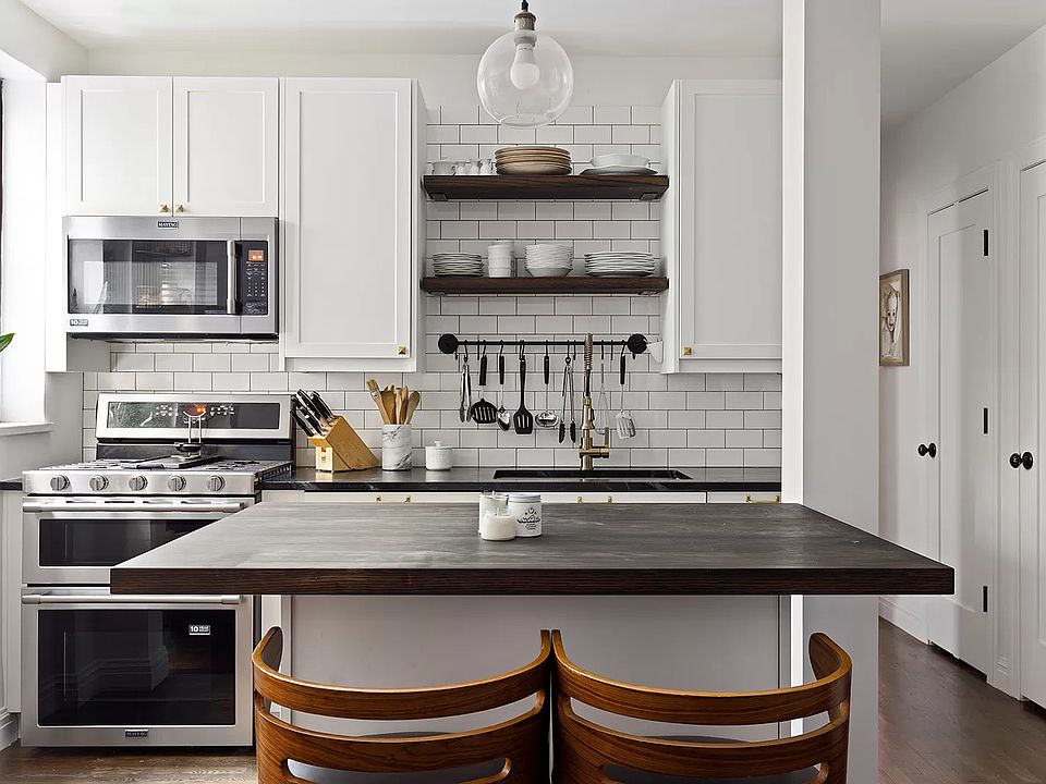 1st image of 155 W 71st St APT 5C