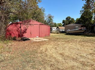 1524 108th St NW, Grove, OK 74344