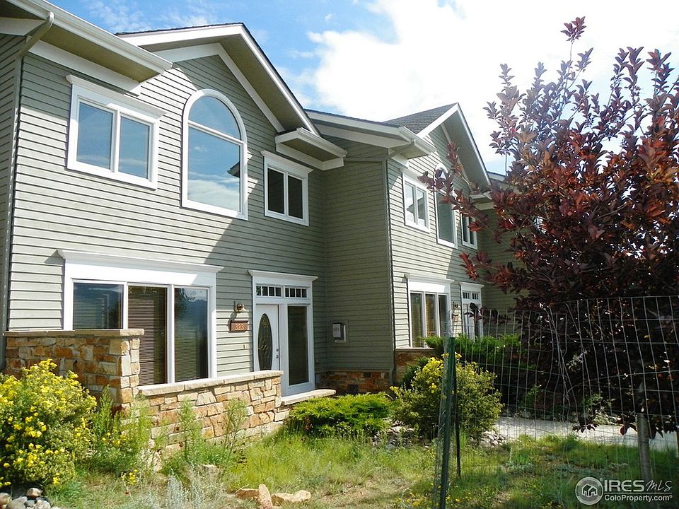 1st image of 323 Overlook Ct